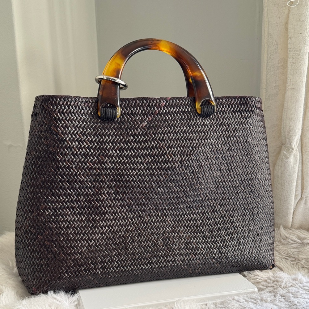 Asiaphile Los Angeles Woven Dark Brown Tote Bag with Tortoiseshell Handles